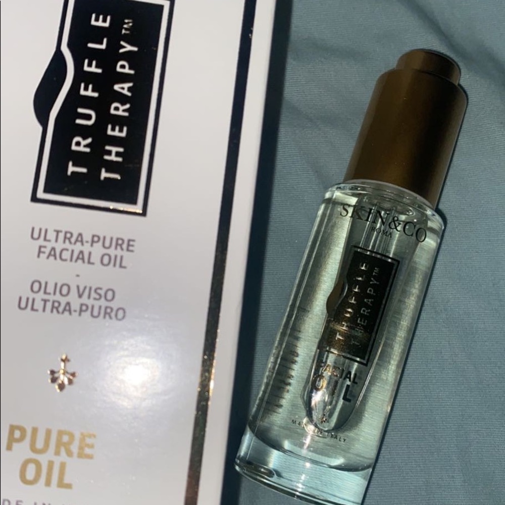 SKIN & CO truffle therapy ultra pure facial oil